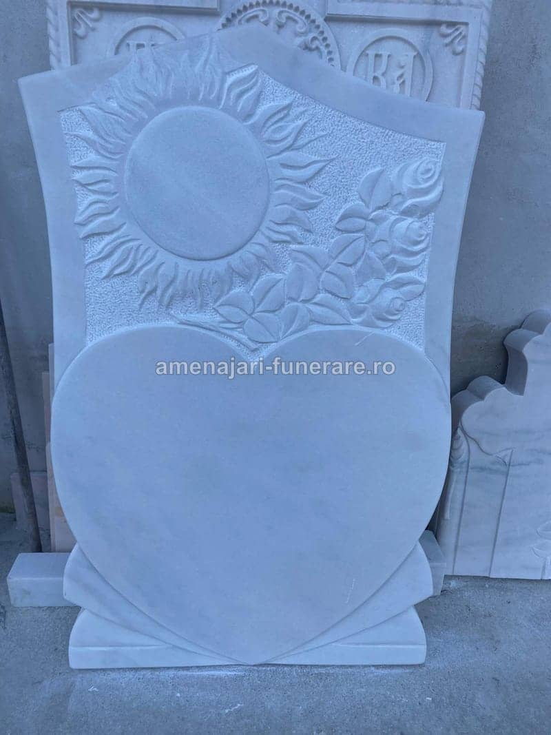 Cruce marmură premium 040 - cruce marmură pentru monument funerar la amenajari-funerare.ro
