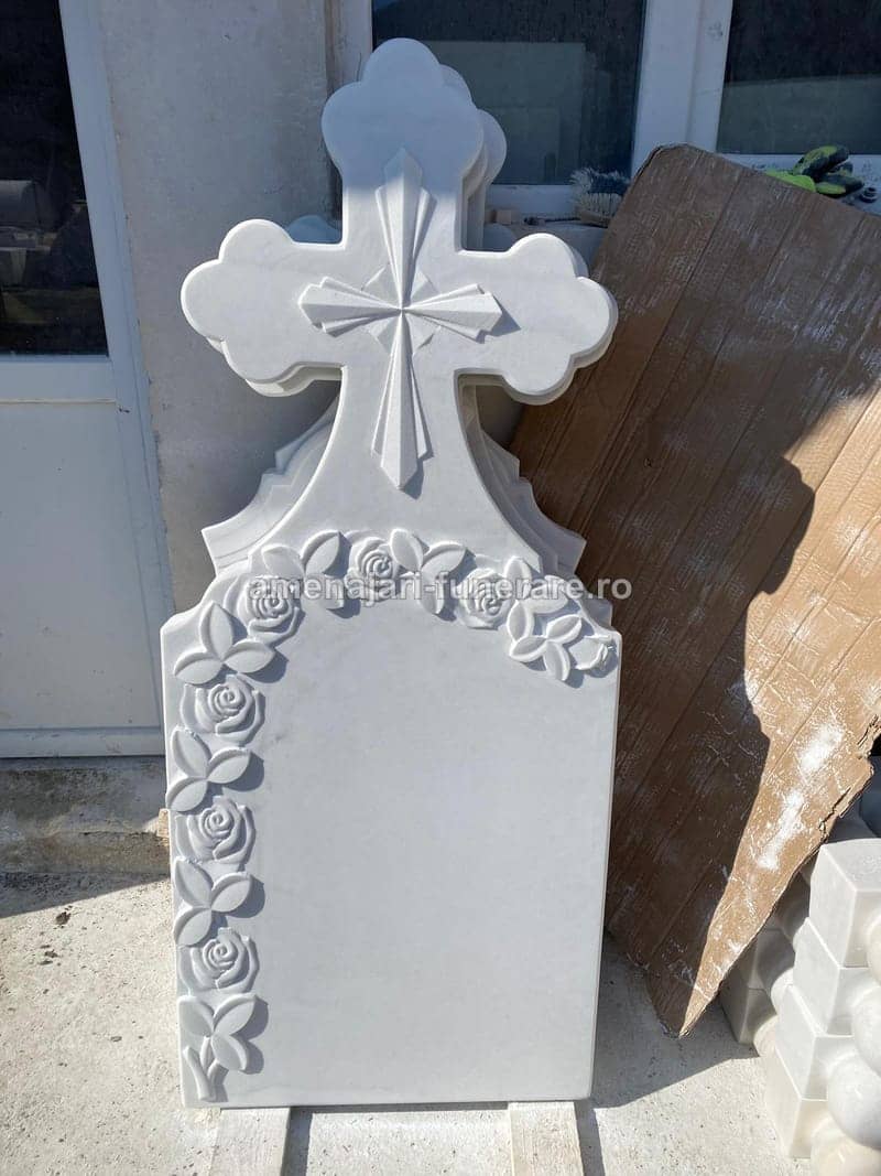 Cruce marmură premium 055 - cruce marmură pentru monument funerar la amenajari-funerare.ro