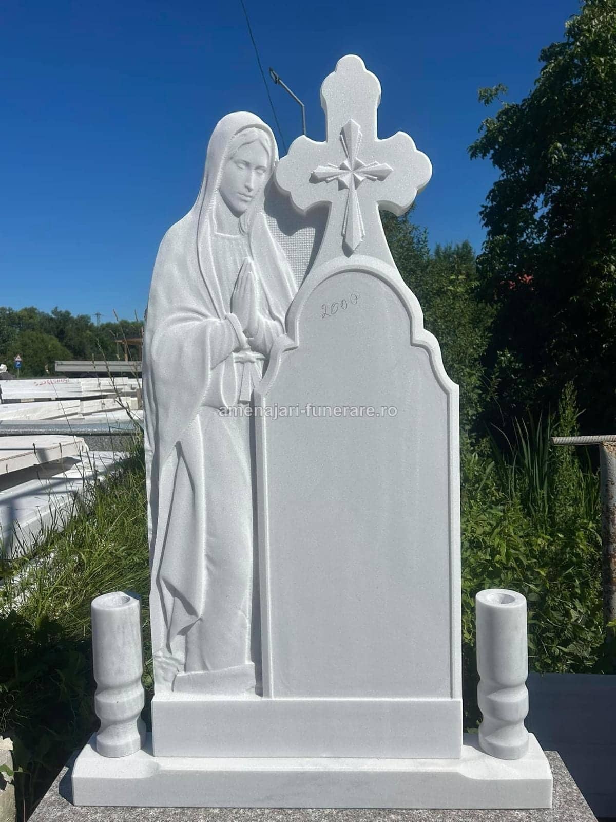Marmură Rosalia pentru monumente funerare