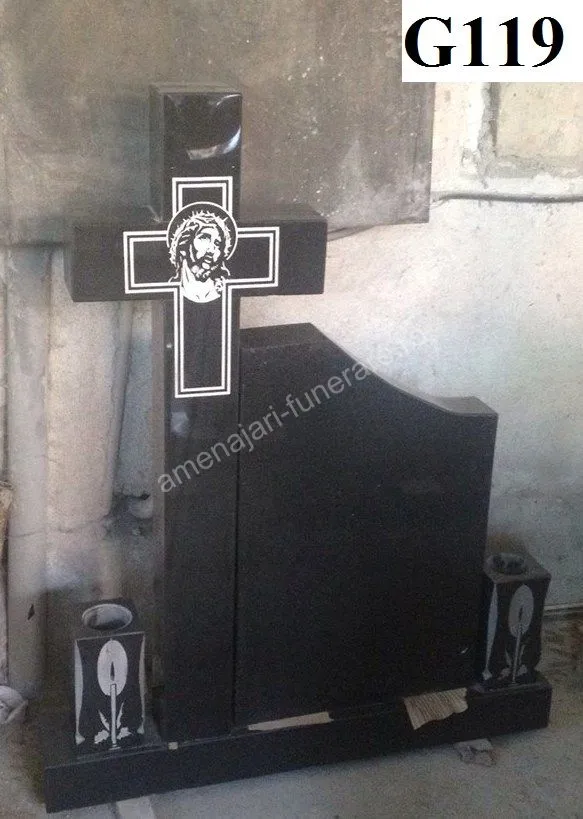 Monument cu cruce și portret sculptat - executat în granit la amenajari-funerare.ro