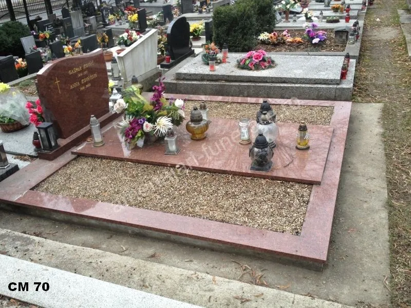 Cadru dublu cu placă centrală - executat în granit la amenajari-funerare.ro