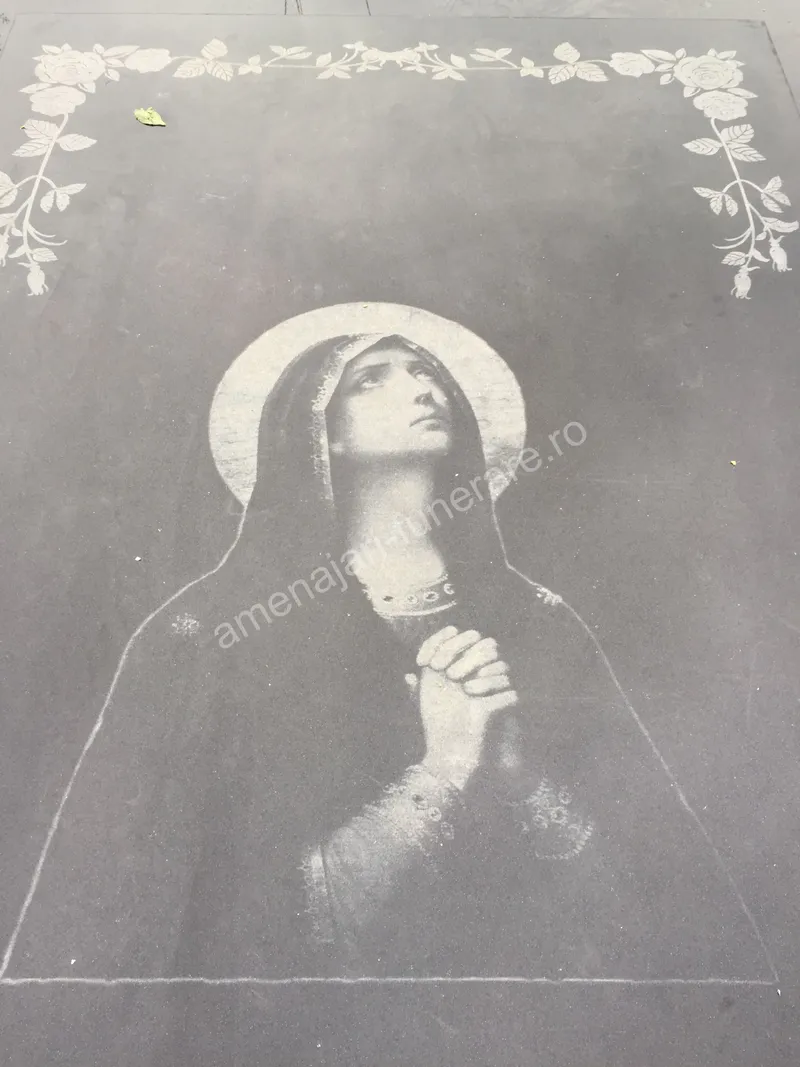 Portret laser al Fecioarei Maria - executat în granit la amenajari-funerare.ro