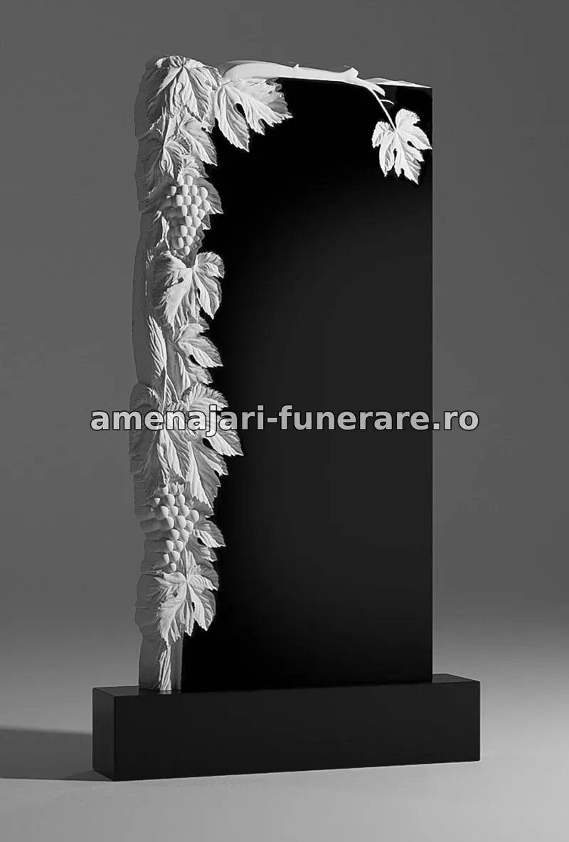 Monument cu frunze sculptate - model 036, marmură și granit la amenajari-funerare.ro